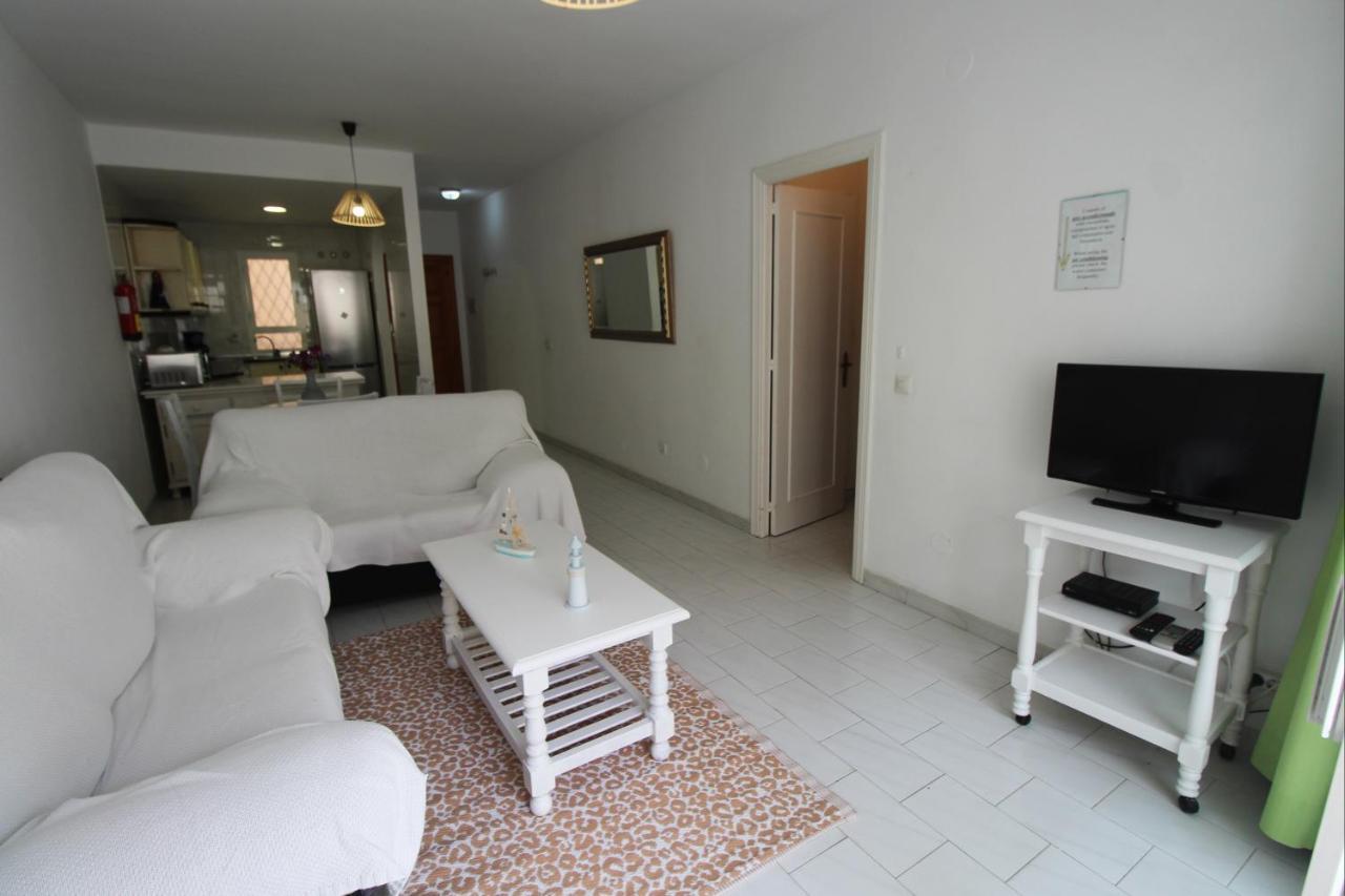 Carihuela Beach Apartment, 2Nd Line Torremolinos Exteriör bild