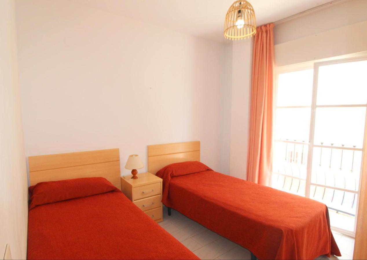 Carihuela Beach Apartment, 2Nd Line Torremolinos Exteriör bild